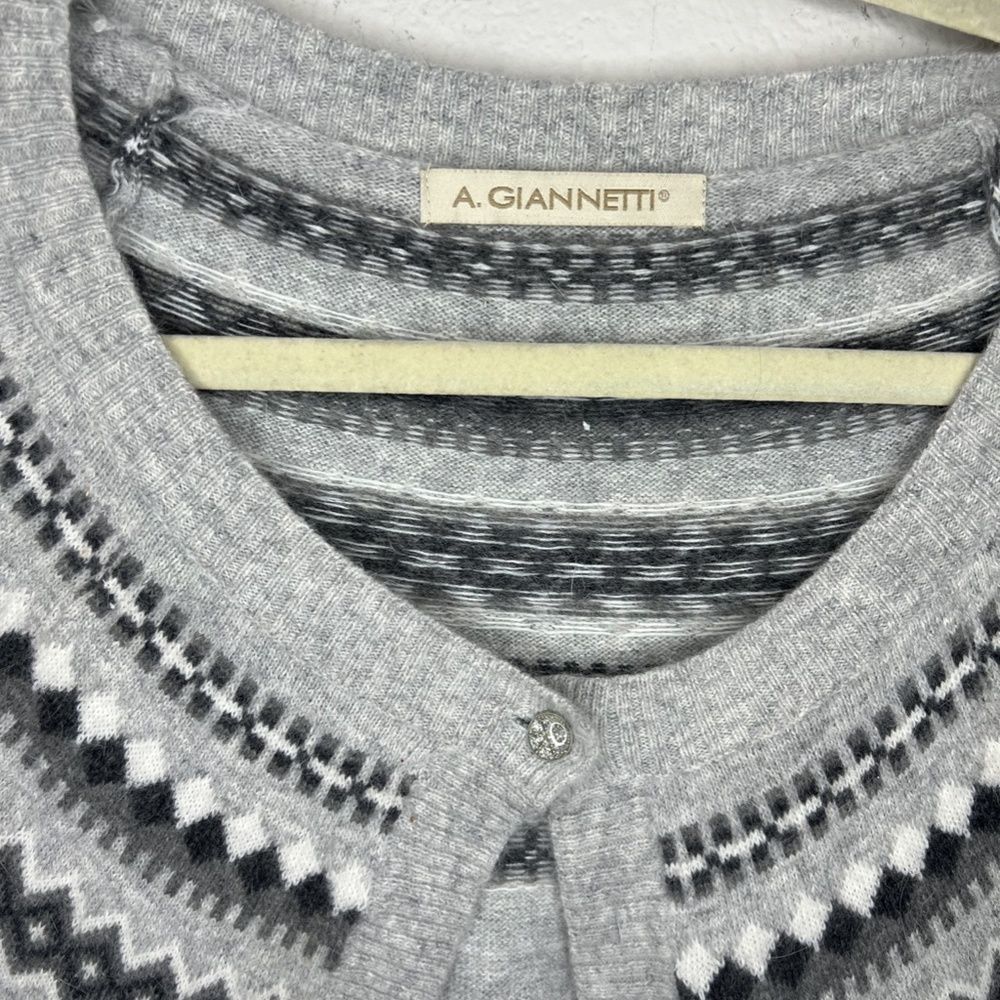 A Giannetti Grey Fair Isle Shoulder One Button Short Sleeve Cardigan Shrug - Picture 4 of 7